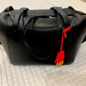 Tory Burch Perry Satchel! Used it twice… in pristine condition!